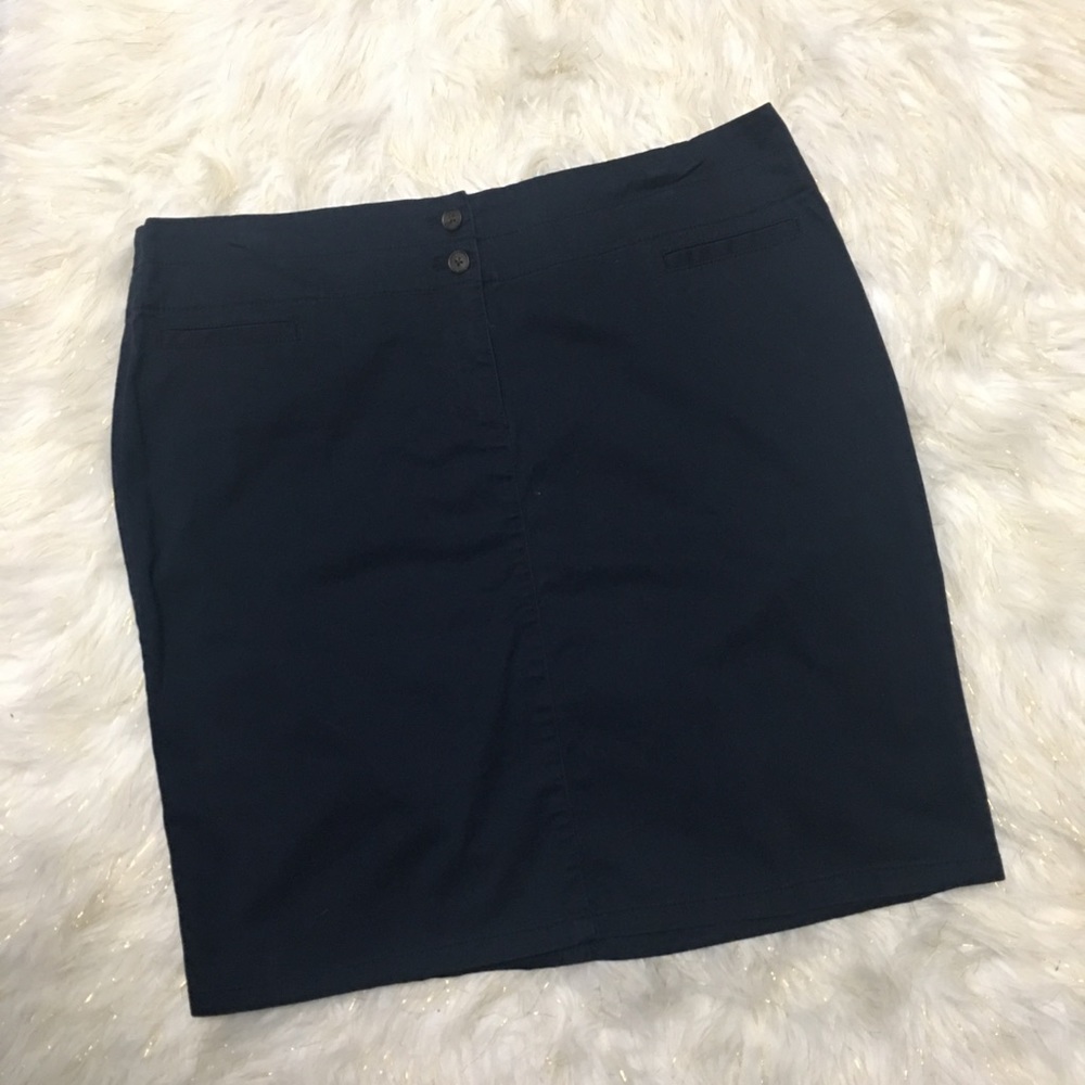 J. Jill live-in chino skirt size 14P navy blue